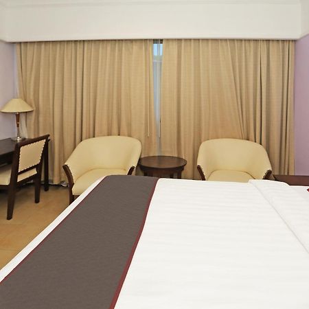 Collection O 91898 Series Hotel Kuningan Джакарта Екстериор снимка